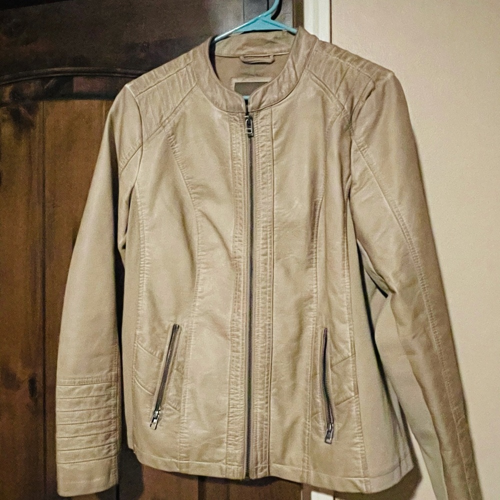 Women’s XL Faux Leather Bomber Jacket